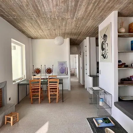 Villa Petra Aprovaton