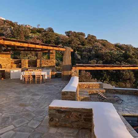 Petra Villa *